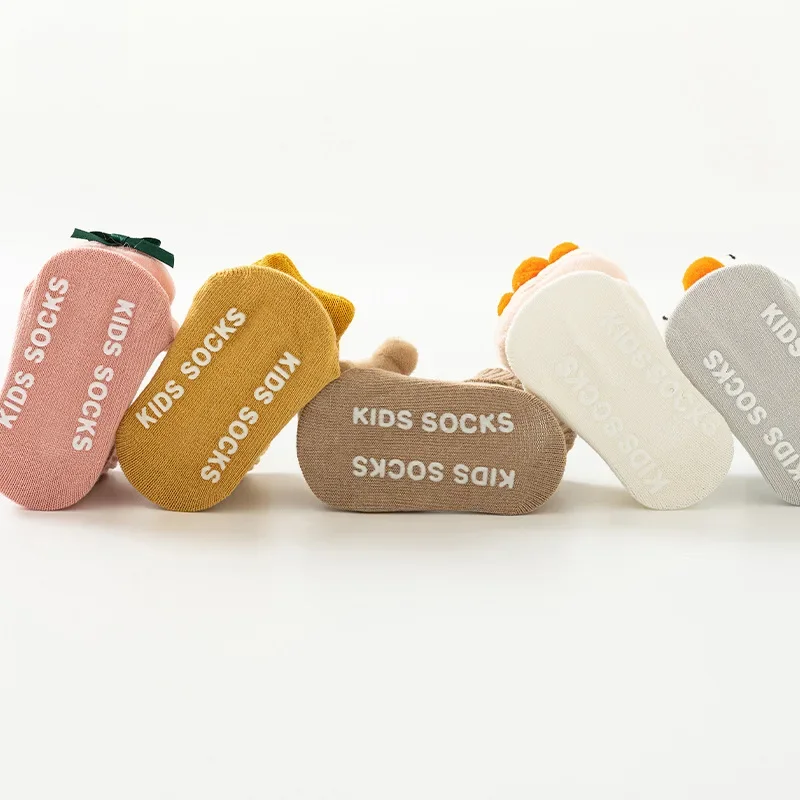 Calzini per bambole invernali  - Unisex Baby Socks Non Slip recensione e prezzo